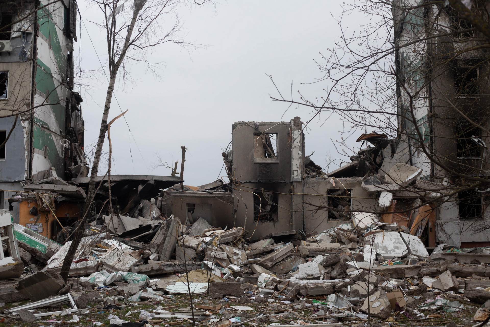 Borodyanka looks like after the retreat of Russian troops