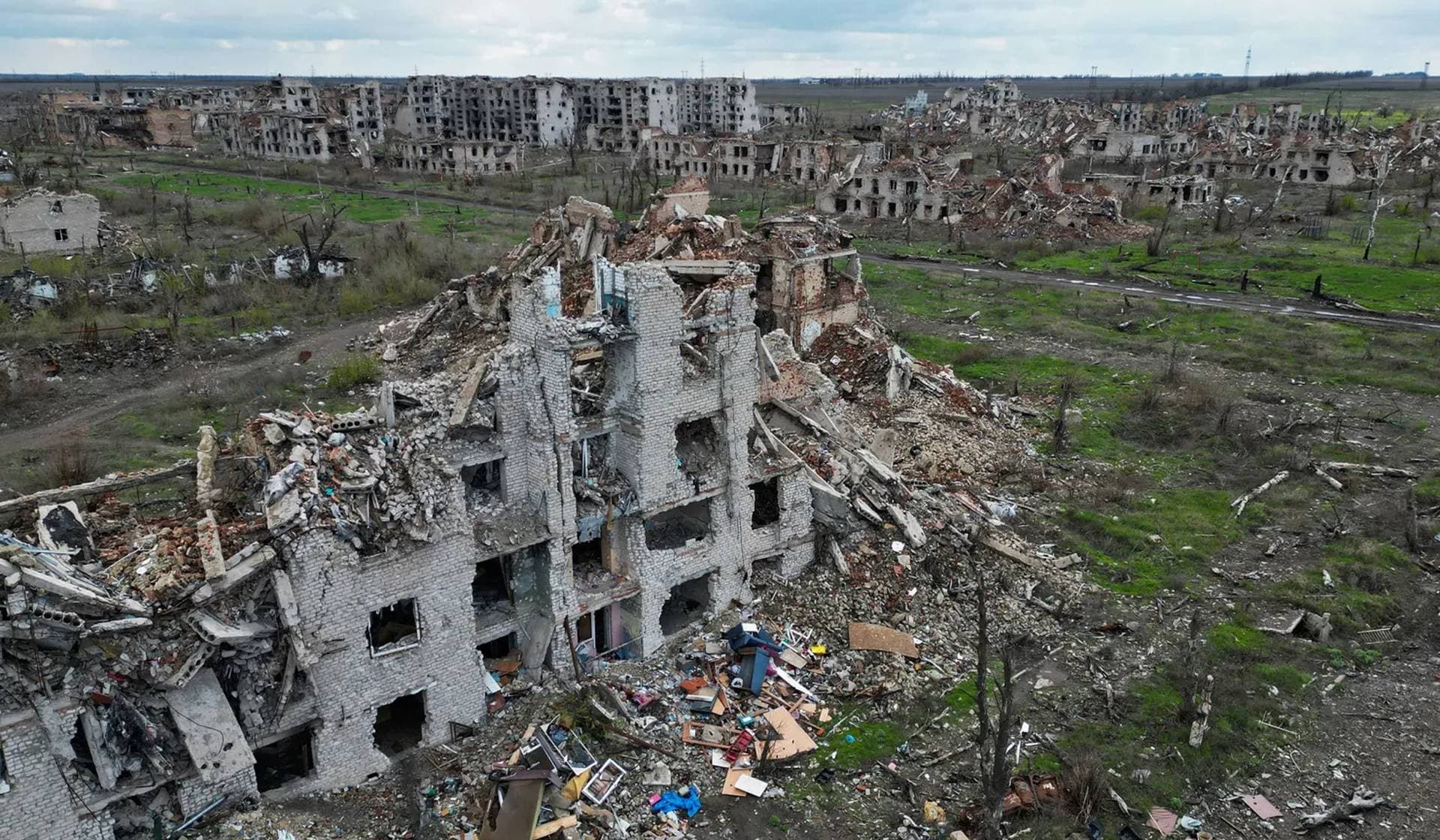 The ruins of apartment buildings in the abandoned town of Marinka